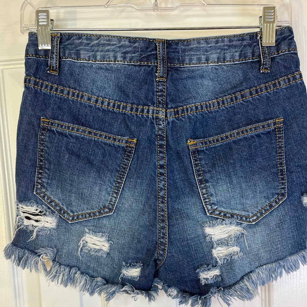 Fashion Nova Distressed Medium Wash High-Rise Jean Shorts - Picture 6 of 6